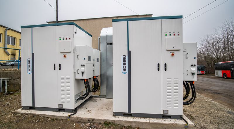 Bateriové úložiště Resacs 200 kW / 430 kWh – První Jílovská a.s., Jílové&nbsp;u&nbsp;Prahy (instalace Force energy s.r.o.)